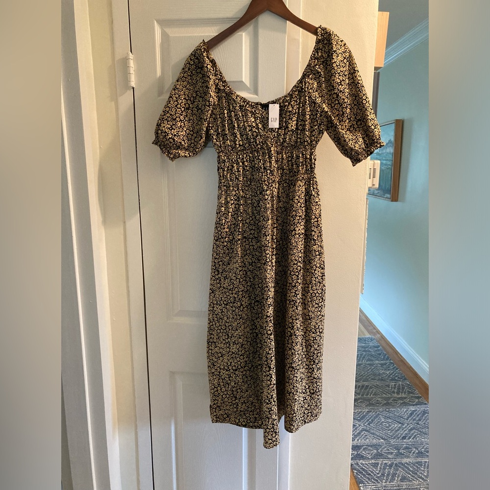 GAP puff sleeve midi dress